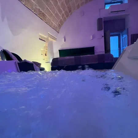 Al 10 Nyaraló Ostuni